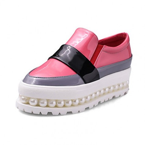 Women's Shoes Cowhide / Patent LeatherFall / Winter Platform / Creepers / Comfort / Round Toe Loafers & Slip-OnsDress