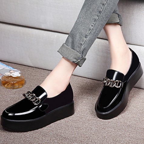 Women's Shoes Leatherette Platform Platform / Comfort Loafers Office & Career / Dress / Casual Black / Green